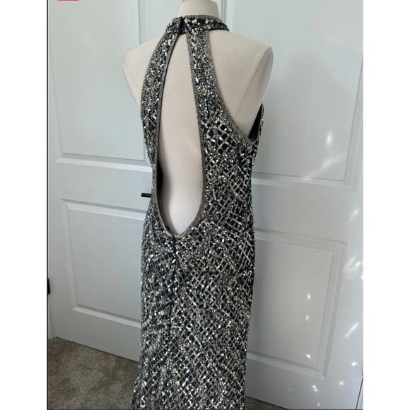 Platinum Mac Duggal US Sz 14 Halter Gown  NWT  Open-Back 1930's like Glam - Picture 1 of 10